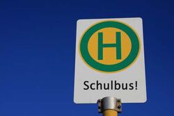 Fotolia Schulbus